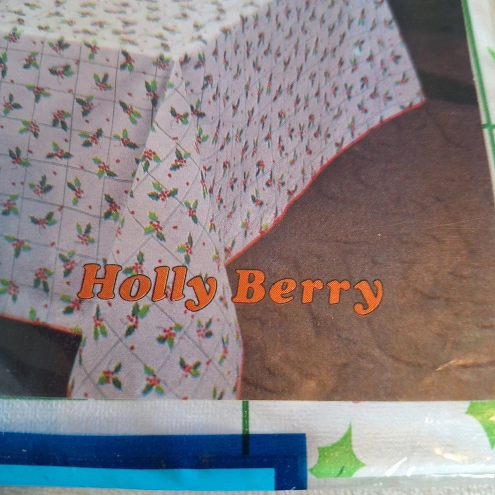 Vintage Christmas Vinyl Flannelback Tablecloth Set of 2 52